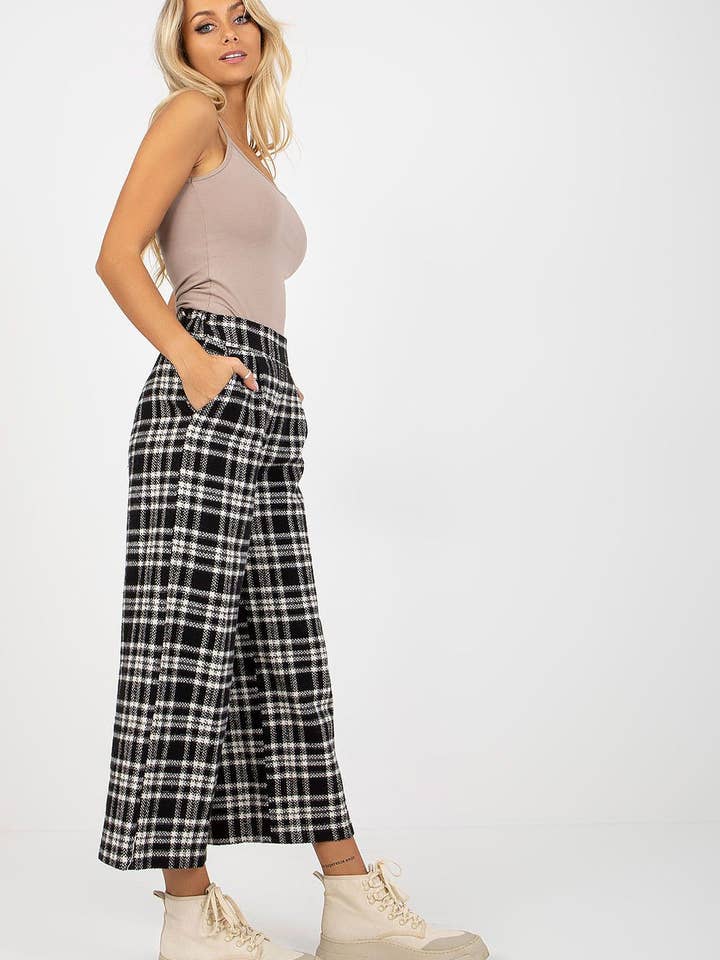 Lieber Deem Marktplatz - Wholesale Pants - Women's - Women's Pants Model 174997 Lakerta2