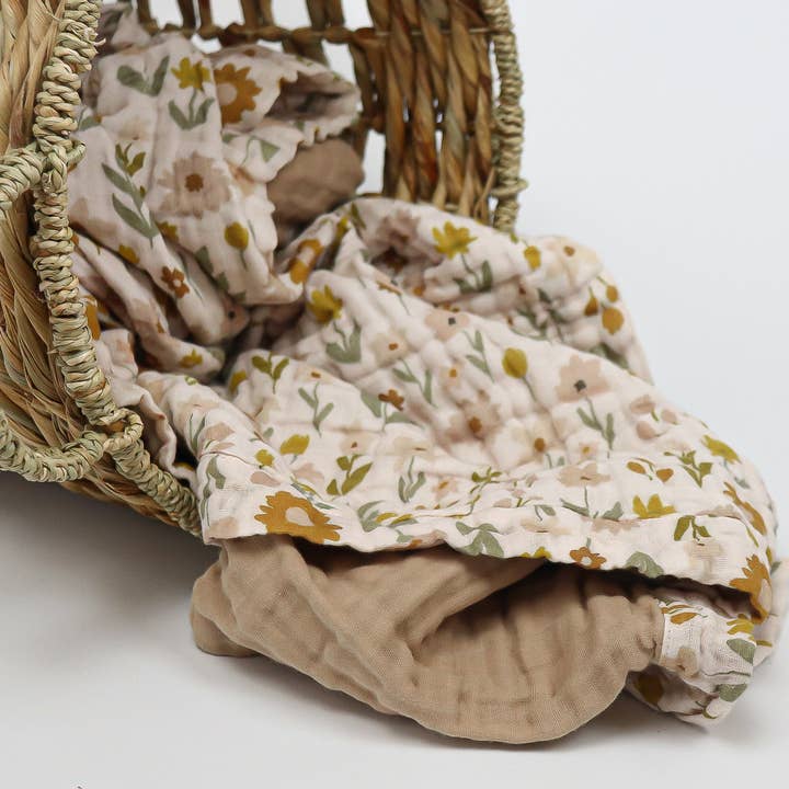 Almond Bud - Wholesale Quilt - Kids & Baby - Organic Cotton Daisy Meadow Muslin Quilt | Baby QuiltÂ
