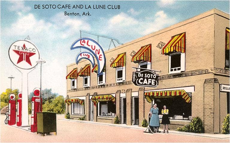 Found Image Press – wholesale Postcard – Postcard RS-29 De Soto Cafe and Gas Station0