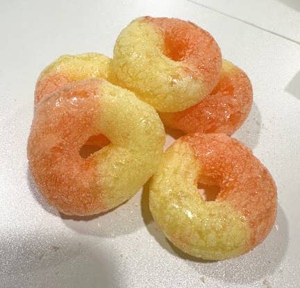 CARLA'S FREEZE DRIED TREATS LLC. - Wholesale Hard Candy - Freeze Dried Peach Rings2