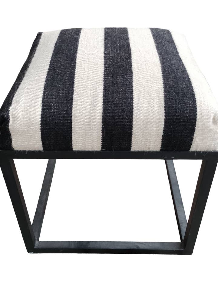 Kilim carpet pouf 100% wool and metal: (50 x 45 cm)   for wholesale by Intertrade s.a