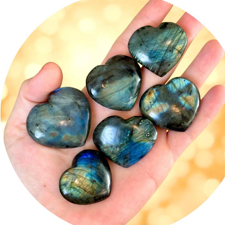 Små etiskt framställda labradorithjärtan, Alla hjärtans dag-present för wholesale av Mandala Gems