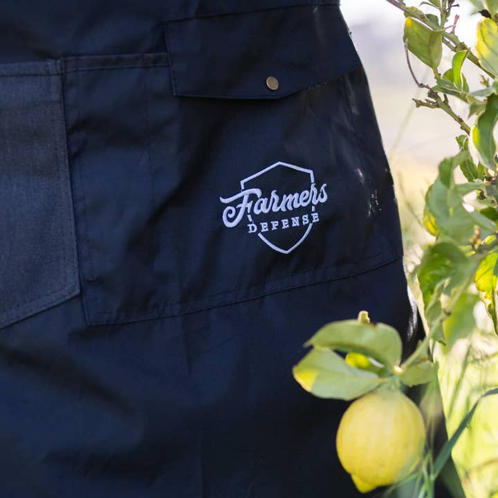 Farmers Defense - Wholesale Apron - Farm & Trim Lightweight Apron - Black
