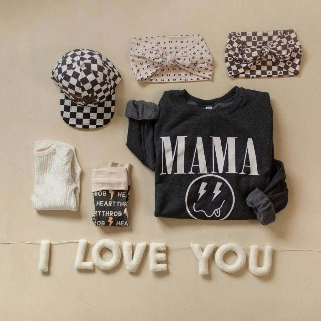 Joy Felts - Venta al por mayor Banderines/guirnaldas - Guirnalda de letras de lana con texto en inglés I LOVE YOU5