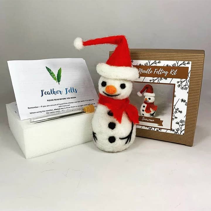 Feather Felts - Wholesale Craft Sewing Kit - Snowman - Needle Felting Kit