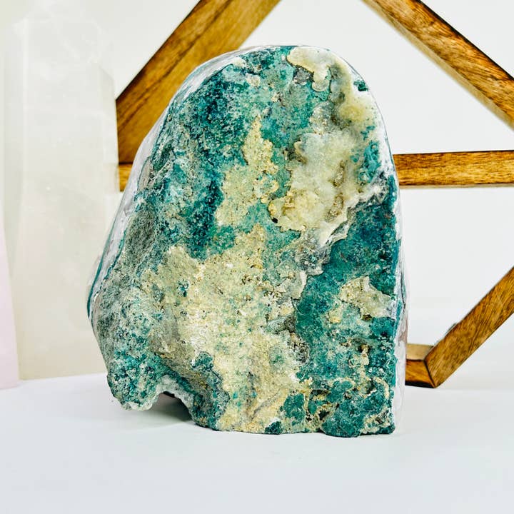 Rock Paradise - Wholesale Spiritual Stone/Crystal - Amethyst Crystal Cut Base One-of-a-Kind #11