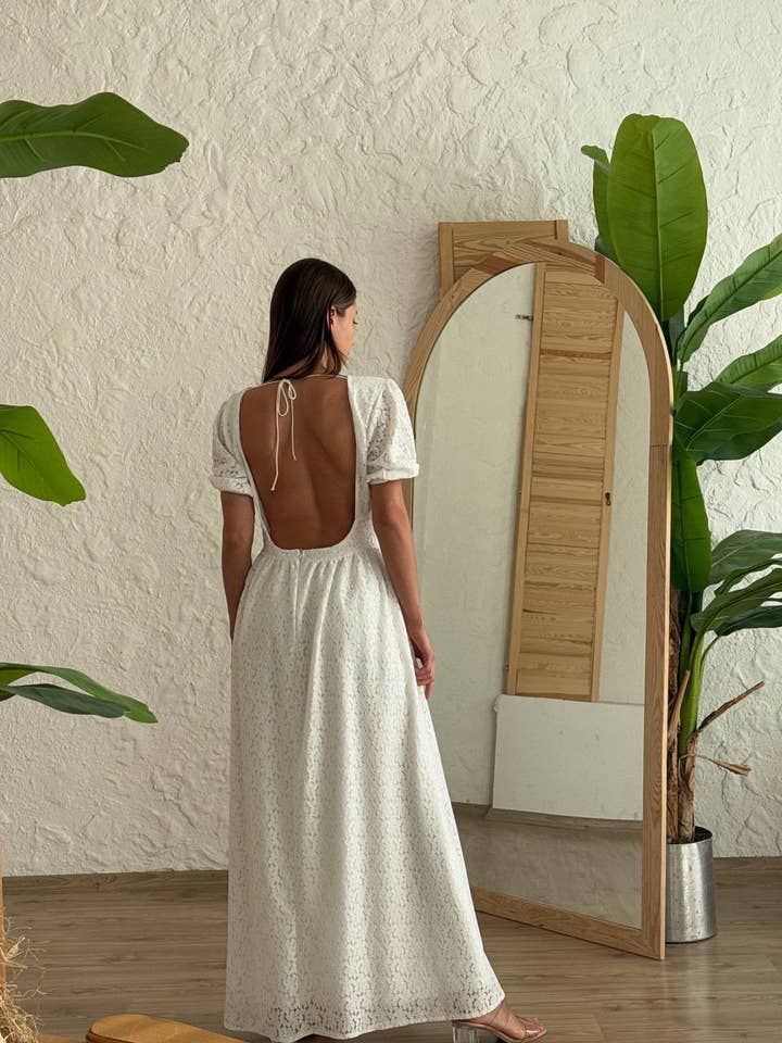 Design company-Fatma Balkir - Wholesale Dress - Women's - White Lace Deep V-Neck Maxi Dress for Women 2