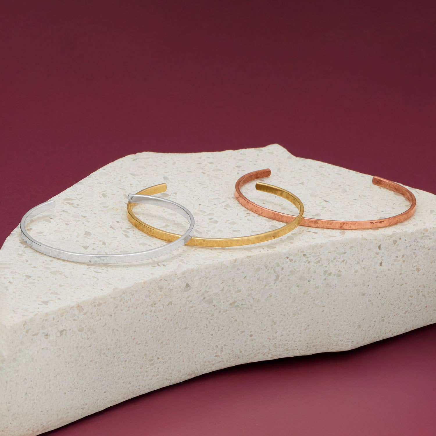 Silver Stars Collection - Vente Bracelet manchette - Bracelet Manchette en Cuivre Massif Martelé de 3,2 mm1