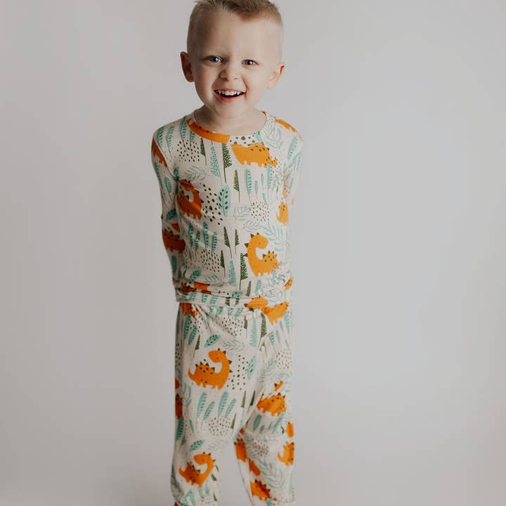 Three Little Tots – Großhandel Schlafanzug-Set – Kinder – Dinosaur Jammies Pyjama & Loungewear für Kinder25