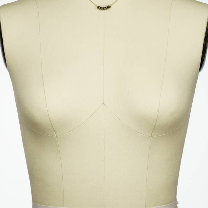 Julio Designs - Vente Colliers à pendentif - Collier de pierres précieuses parfait emballé dans un bocal en verre2