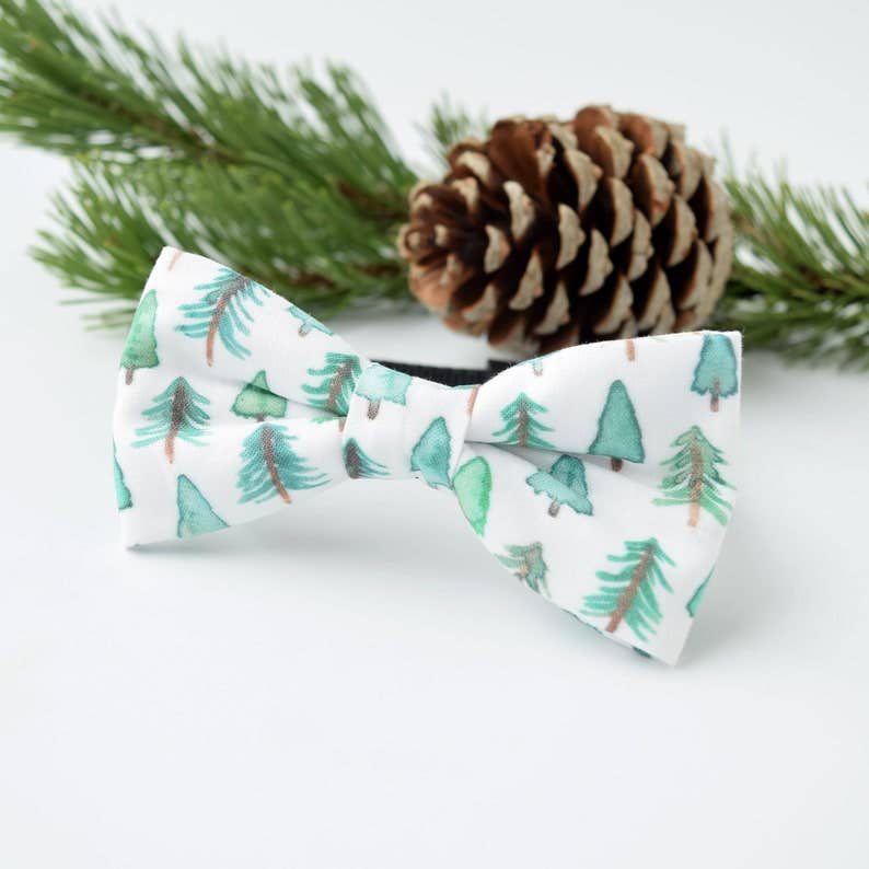 CrazyCoolCat - Wholesale Pet Bow Tie - Cat/Dog - Evergreen Trees Cat Or Dog Bowtie, Winter Holiday Pet Bow0
