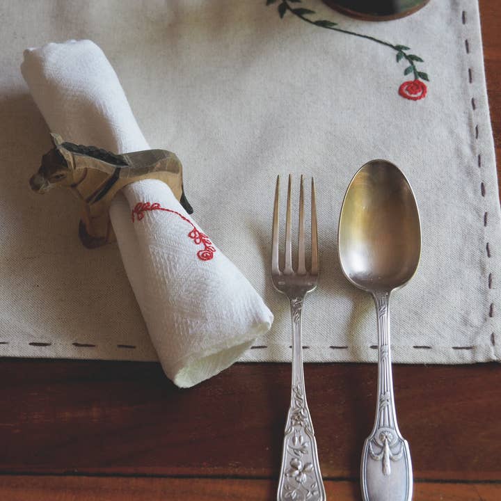 À bientôt - Wholesale Dinner & Cloth Napkin - Embroidered Rose Napkin4