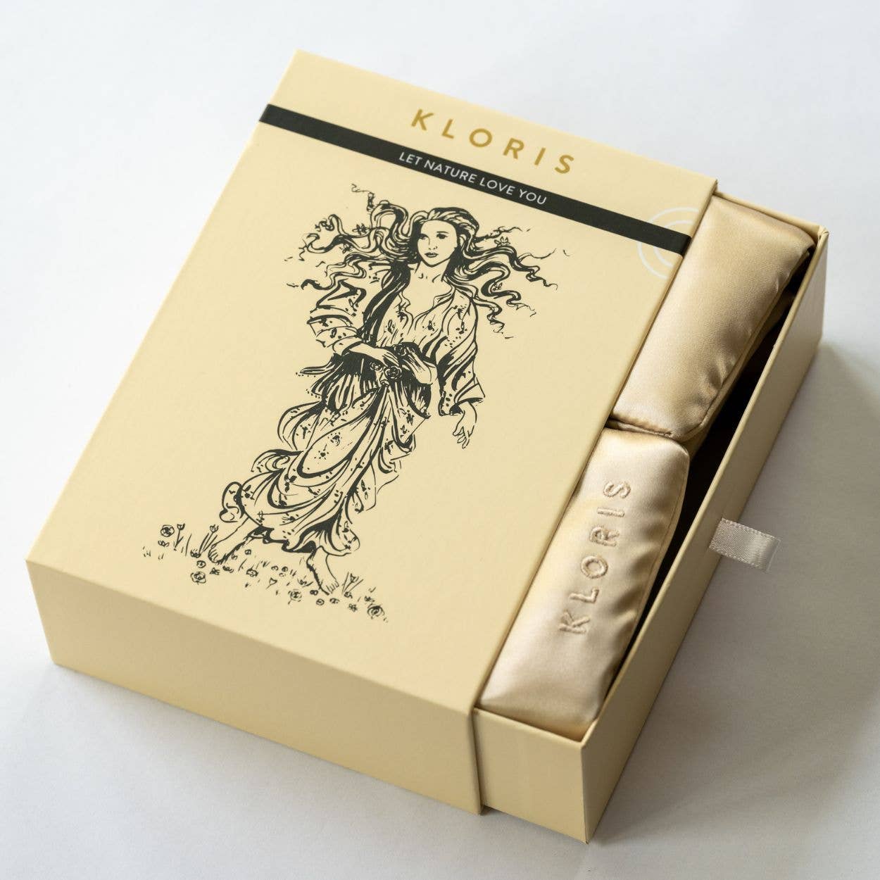 KLORIS - Wholesale Sleep/Eye Mask - Silk & Bamboo Sleep Mask + Sleep Patches + Sleep Pillow mist7