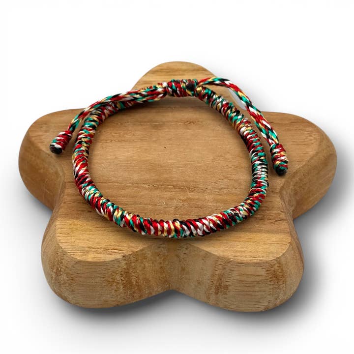 Tibetan braided bracelet - thin model for wholesale by MAISON KIZO
