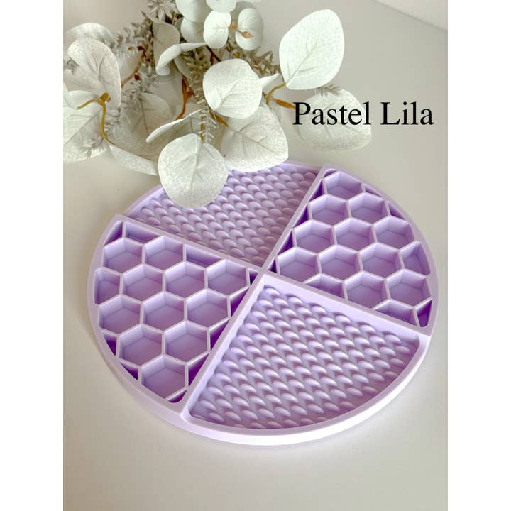 Doggotique - Wholesale Pet Food Mat - Dog - Lick mat Honey Dog, Slow Feeder, Feeding Station4