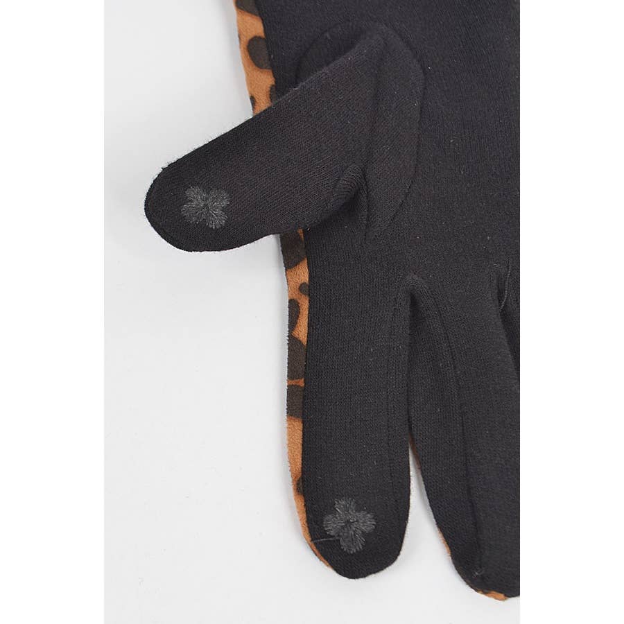 LEOPARD PRINT PEARL ACCENT SMART GLOVES for wholesale on Faire5