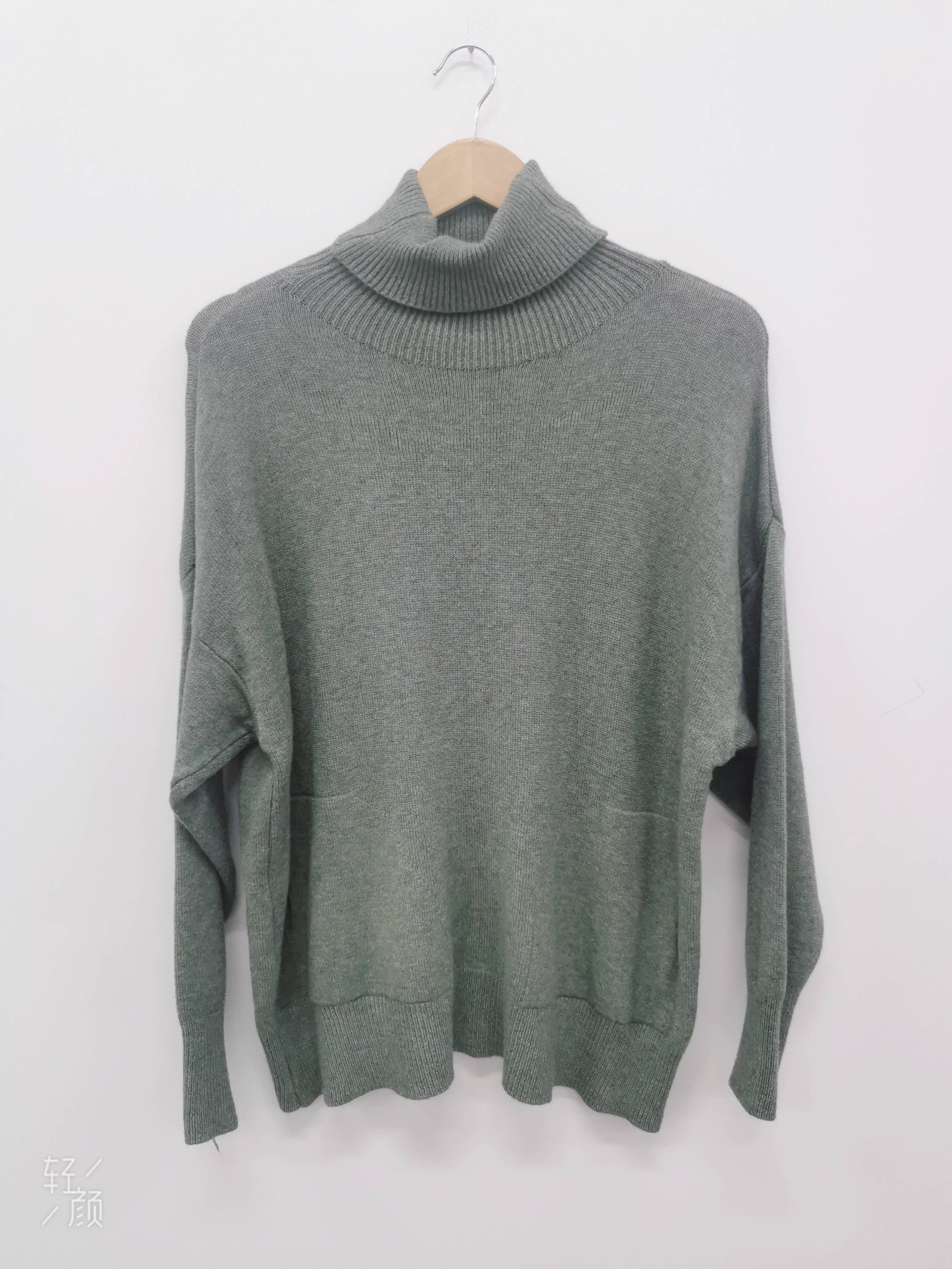 ORNELLA PARIS - Wholesale Pullover-trui - Dames - Effen coltrui LEL-P003021