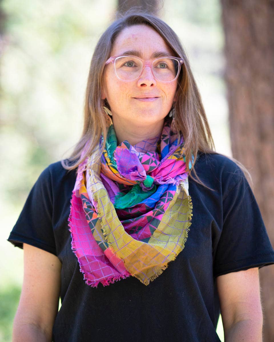 Made Wherever I Am – wholesale Halsduk - Unisex – Höst på slätterna lapptäcke - ren silkesvild halsduk5