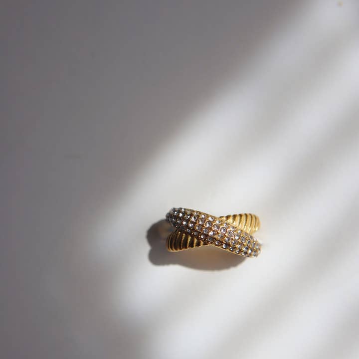 JESSA Jewelry - Wholesale Cocktail/Statement Ring - Riley Ring | Gold Pave Statement Ring