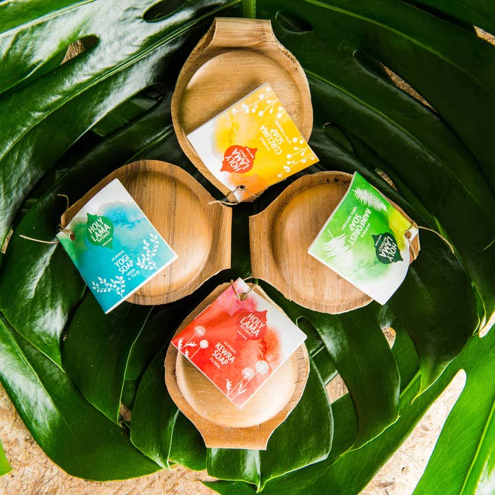 Holy Lama Naturals - Vendita all'ingrosso Saponette - Sapone vegano ayurvedico naturale fatto a mano alla curcuma5