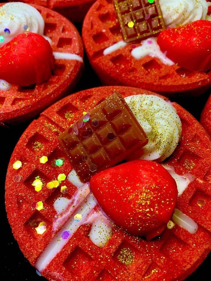 Velvet Strawberry Bath Bomb for wholesale by Man on the Moon Mystics