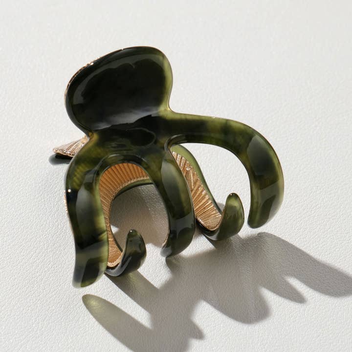 Assorted Jade Vintage Octopus Metal Claw Clip - Small for wholesale on Faire4