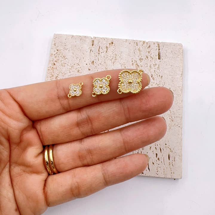 Beads Creation - Wholesale Individual Charm/Pendant - Dainty Four Leaf Clover Charm Individual Pendant