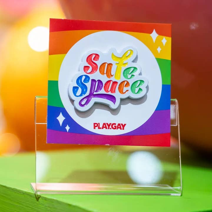 Spilla Arcobaleno – Spazio Sicuro per la vendita all'ingrosso da parte di Play.Gay
