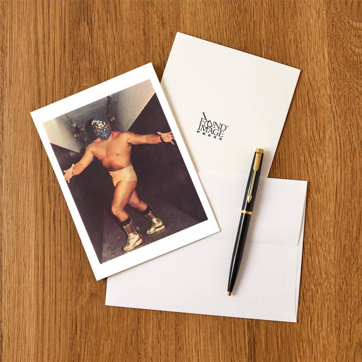 Found Image Press – wholesale Kontorsmateriel/Notecard Set – Gratulationskort MX-276 Mexikansk Brottare i Guldstövlar
