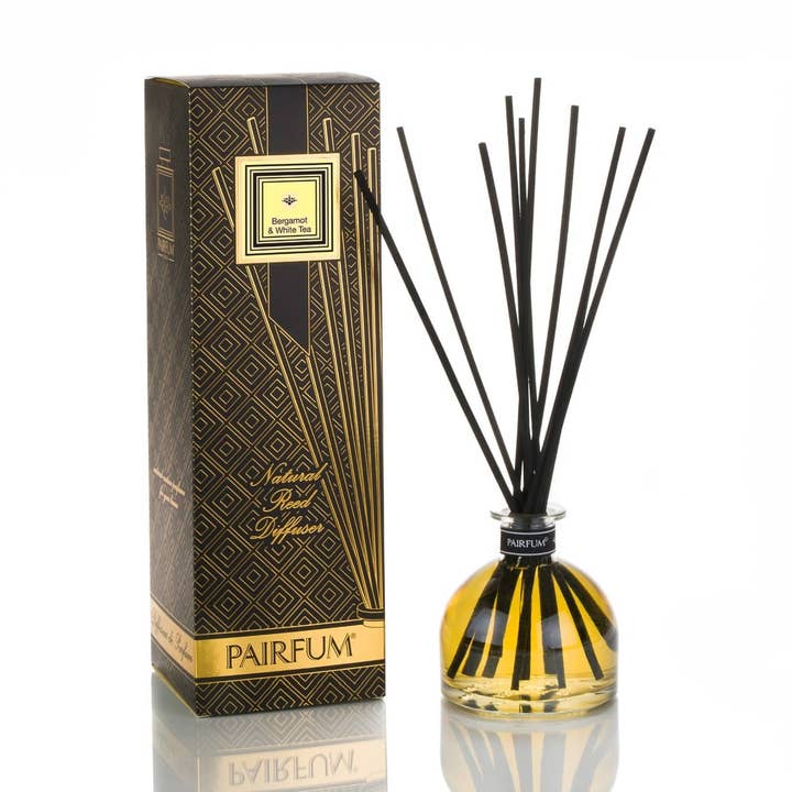 Grand diffuseur de roseaux - Forme Cloche - Bergamote & Thé Blanc pour la vente par Pairfum London