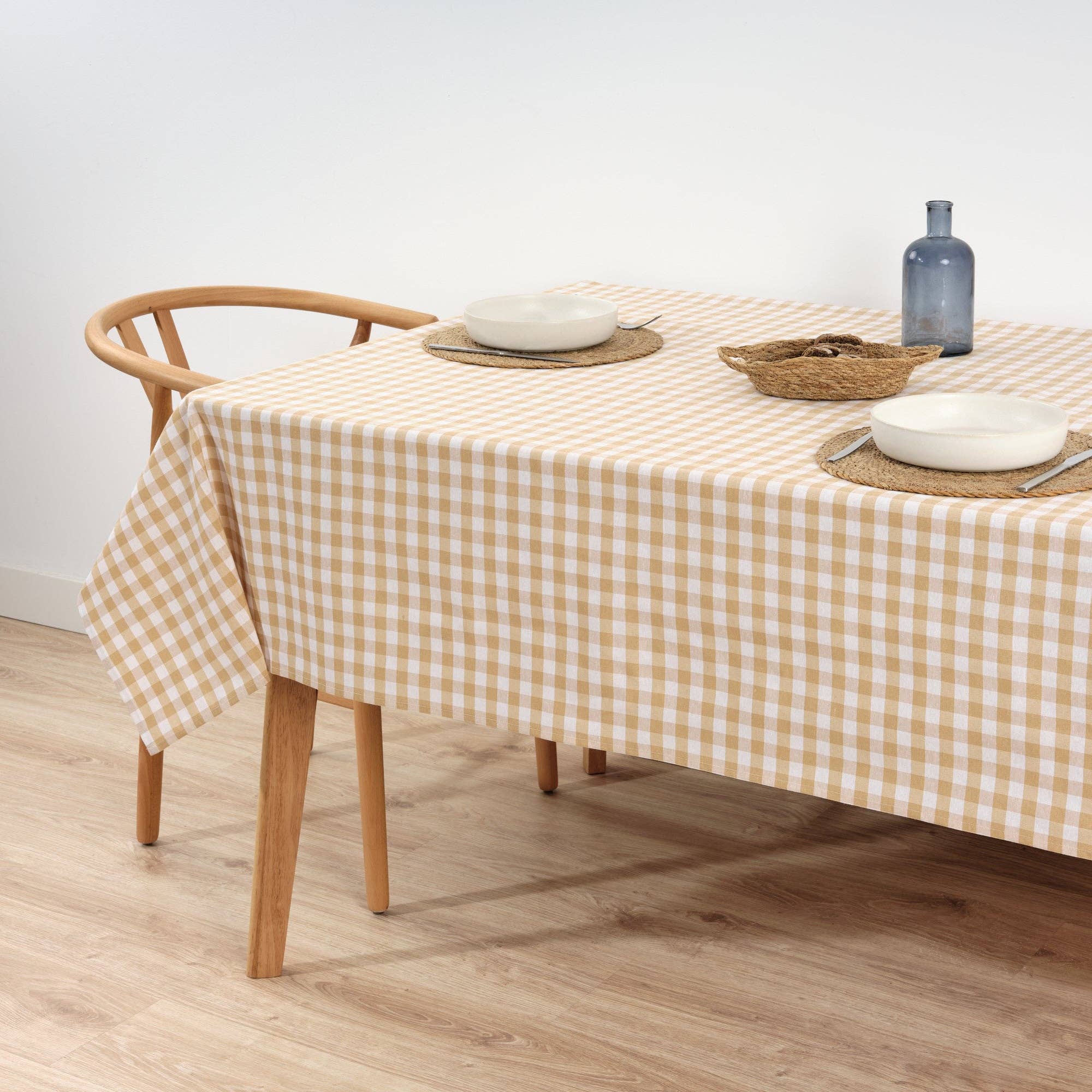 SG HOGAR - Wholesale Tablecloth - Vichy waterproof tablecloth anti-stain Beige fabric touch4