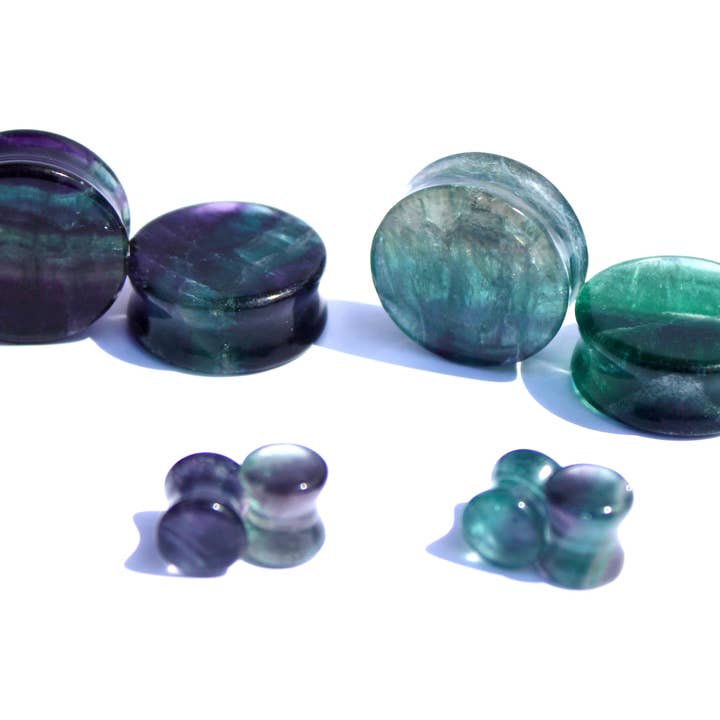EC Plugs and Gems - Vente Écarteurs - Piercings en pierre de fluorite arc-en-ciel à double évasement – Écarteurs en cristal naturel aux violets et verts vibrants 3mm-35mm - Fluorite jaune listée comme variation1