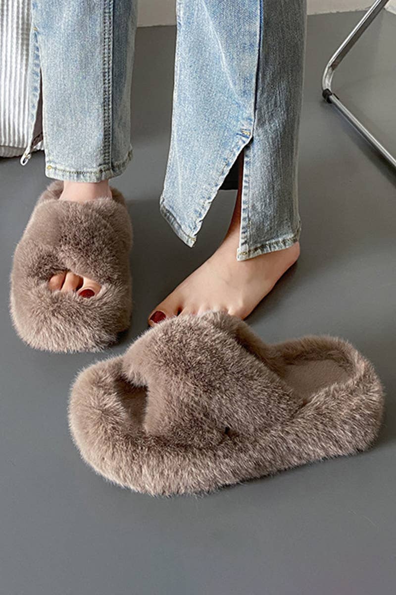 ACCITY - Wholesale Slippers - Women's - CROSS STRAP FLUFFY BEDROOM SLIPPERS_CWSHS022614