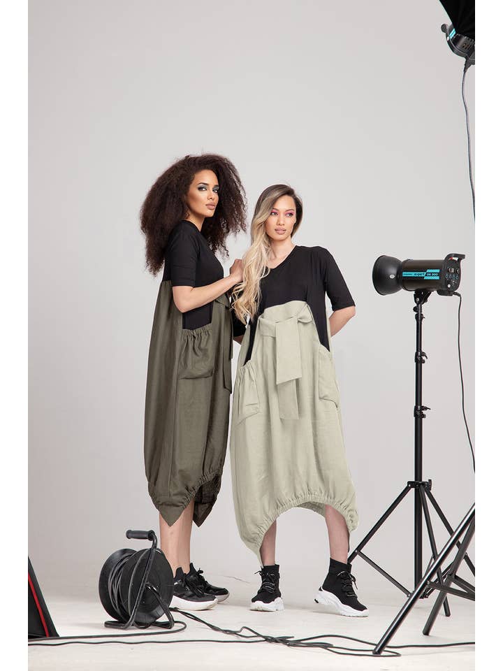 ADEPTT - Wholesale Dress - Women's - Loose asymmetrical summer dress in linen and cotton: / RETORA /