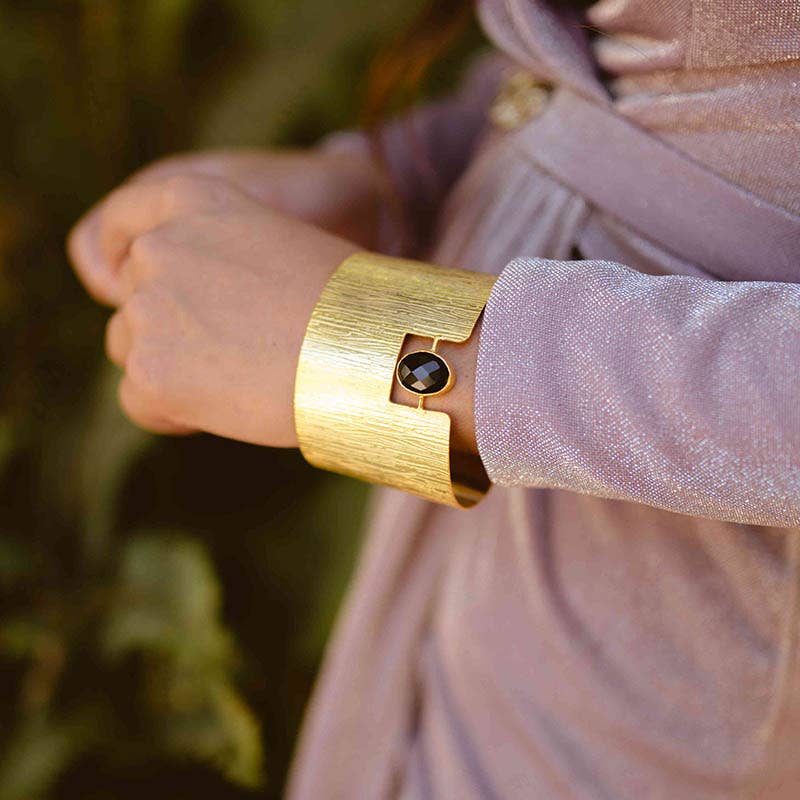 ACUS – Pulseira por atacado – Pulseira rígida preta Hydra com base dourada opaca3