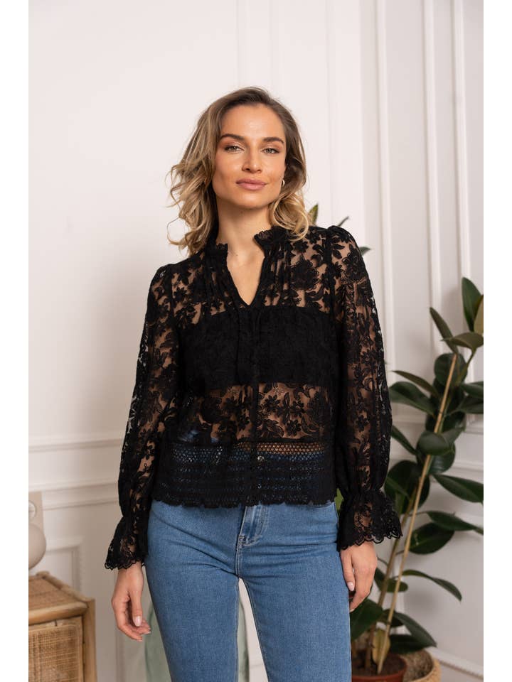 CHOKLATE PARIS - Wholesale Blouse - Women's - Bohemian lace blouse - 81016