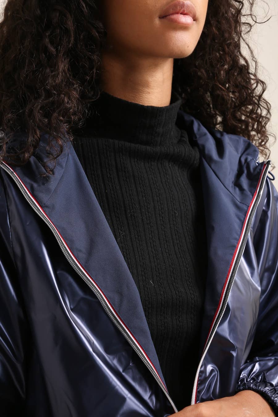 Attrait Paris - Wholesale Raincoat - Women's - Long reversible hooded waterproof jacket37