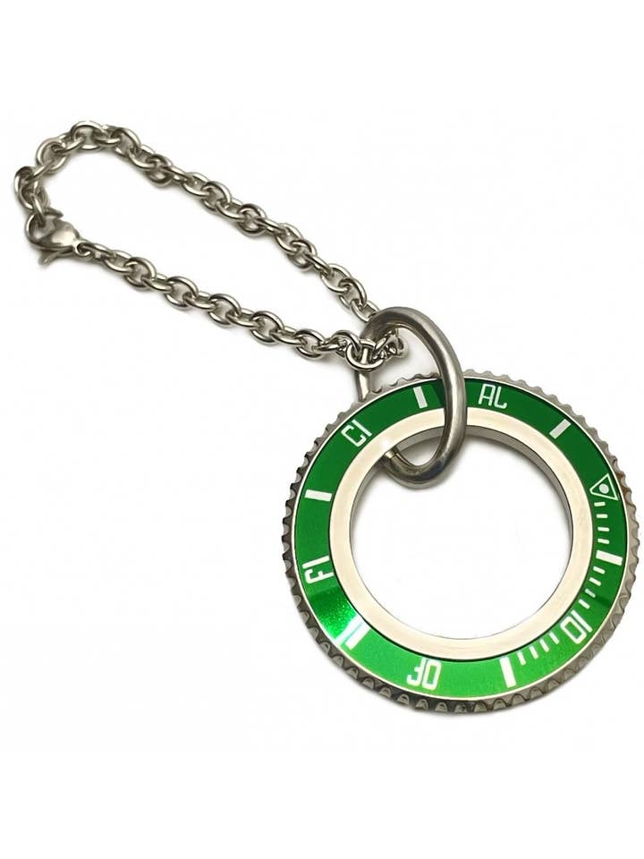 SPEEDOMETER OFFICIAL STEEL KEYCHAIN COLOR GREEN for wholesale by Speedometer Official