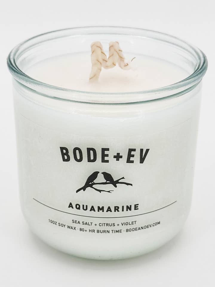Aigue-marine | Bougie de soja aux agrumes et au sel de mer + Spray pour la pièce pour la vente par Bode+Ev