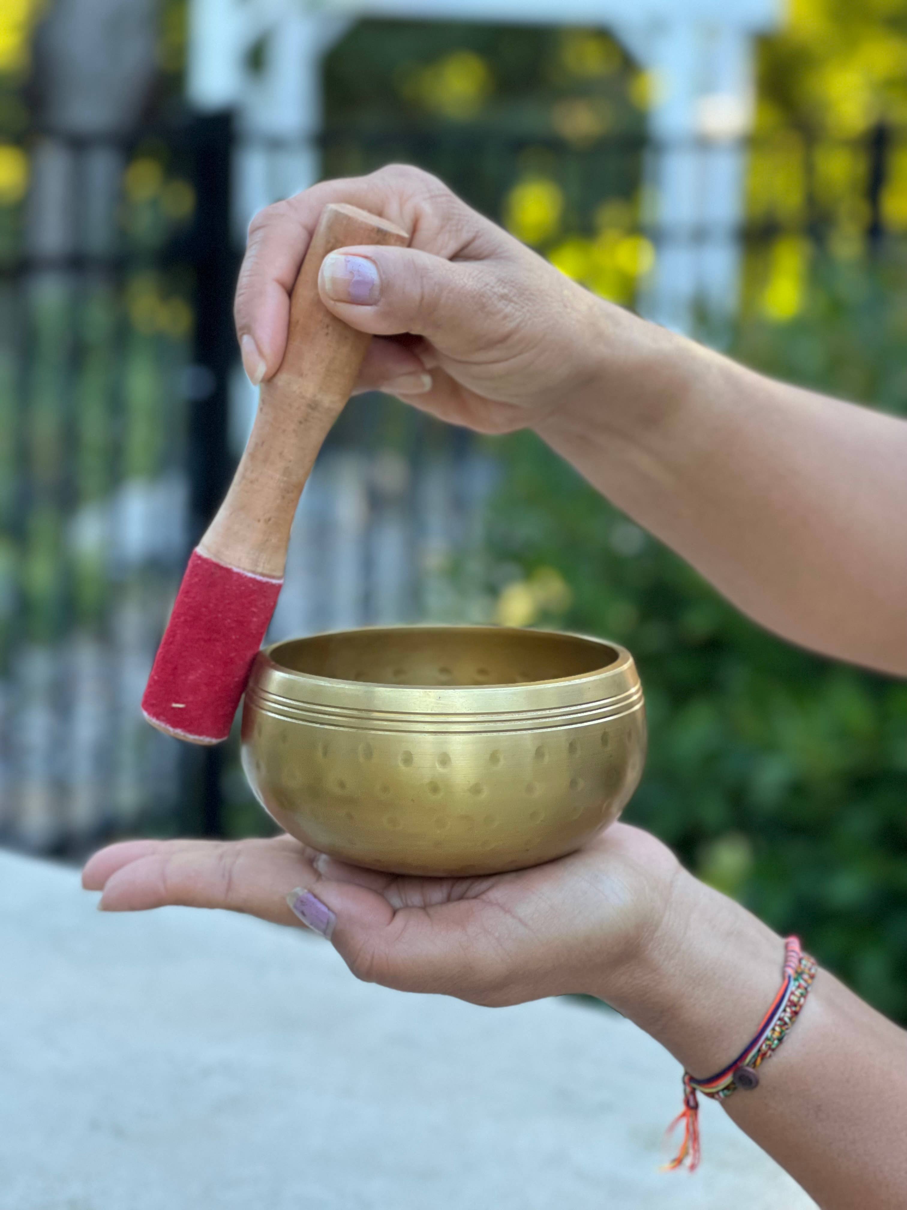 Lungta Imports - Wholesale Meditation Supplies - Tibetan Ring Gong Meditation Singing Bowl Complete Set15