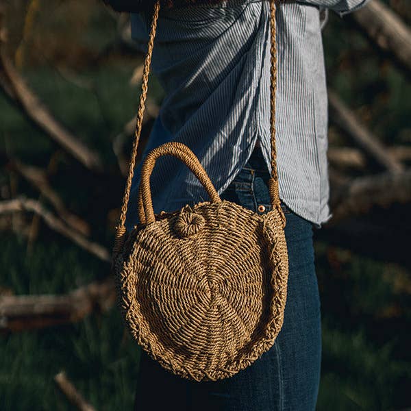 Wood&Chic - Wholesale Beach Bag - Round Straw Bag - Willow1