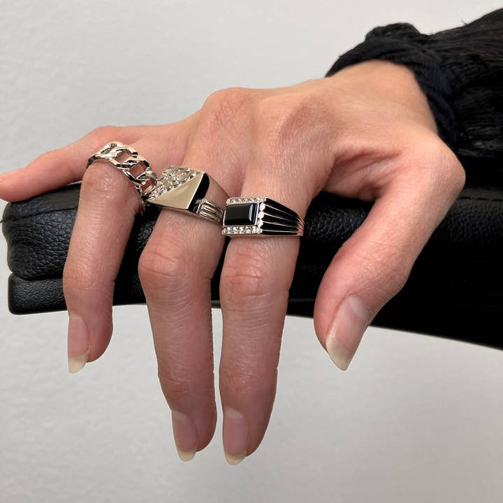 SPARROW - Wholesale Chain Ring - The Jada Chain Link Ring3