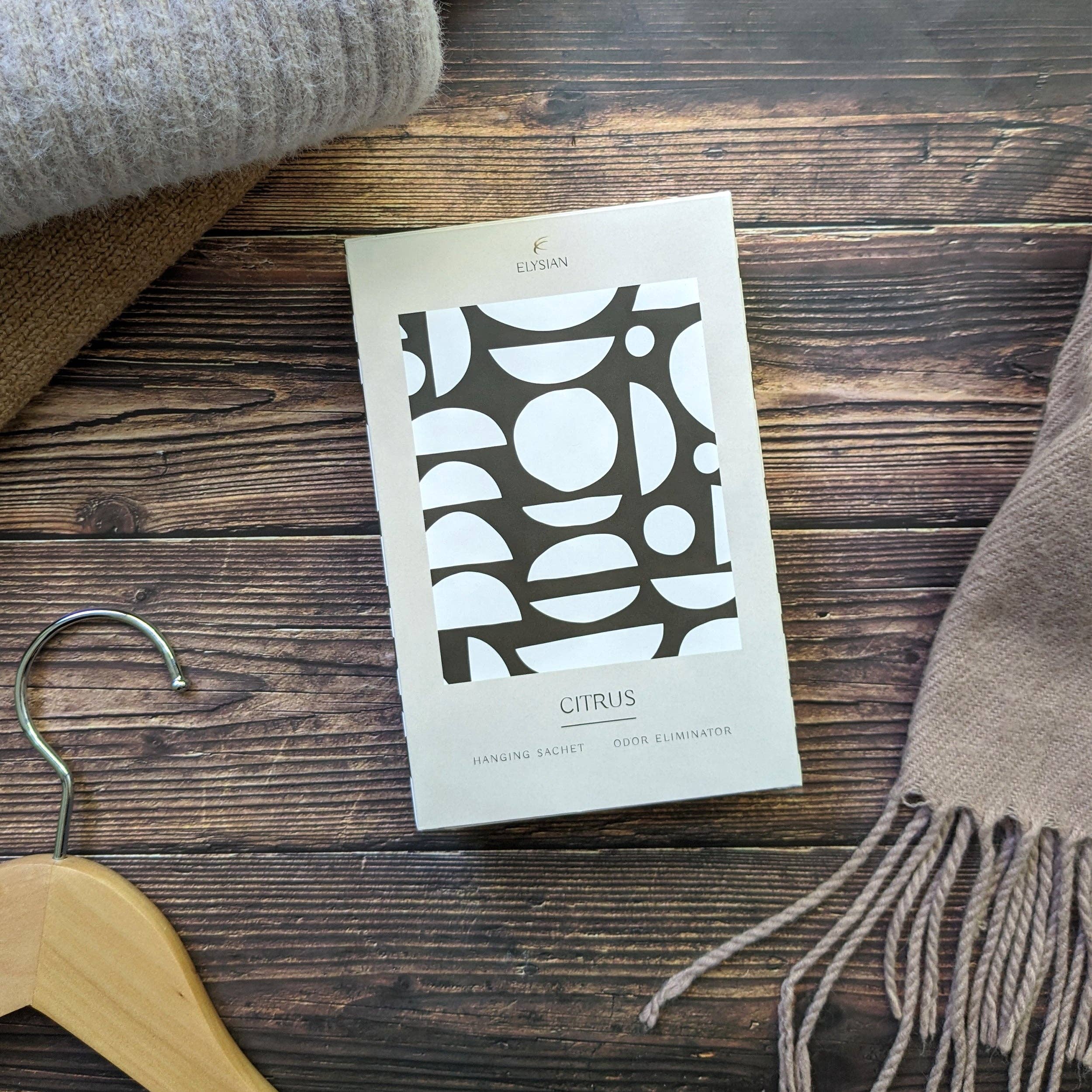 Robert Frederick Ltd – wholesale Sachet – Elysian Scented Hanging Sachet - Set of 4 Citrus - Geometric Design6