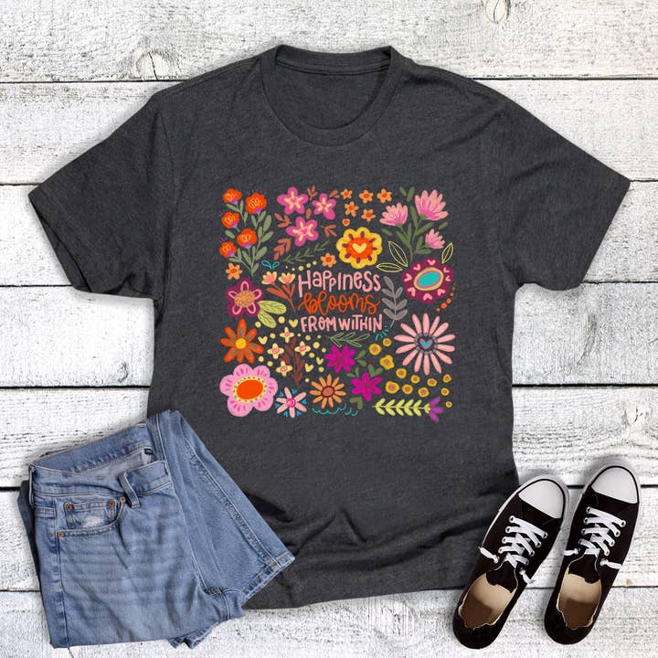 T-shirt Gráfica "A Felicidade Floresce de Dentro" por atacado de Dust and Roots