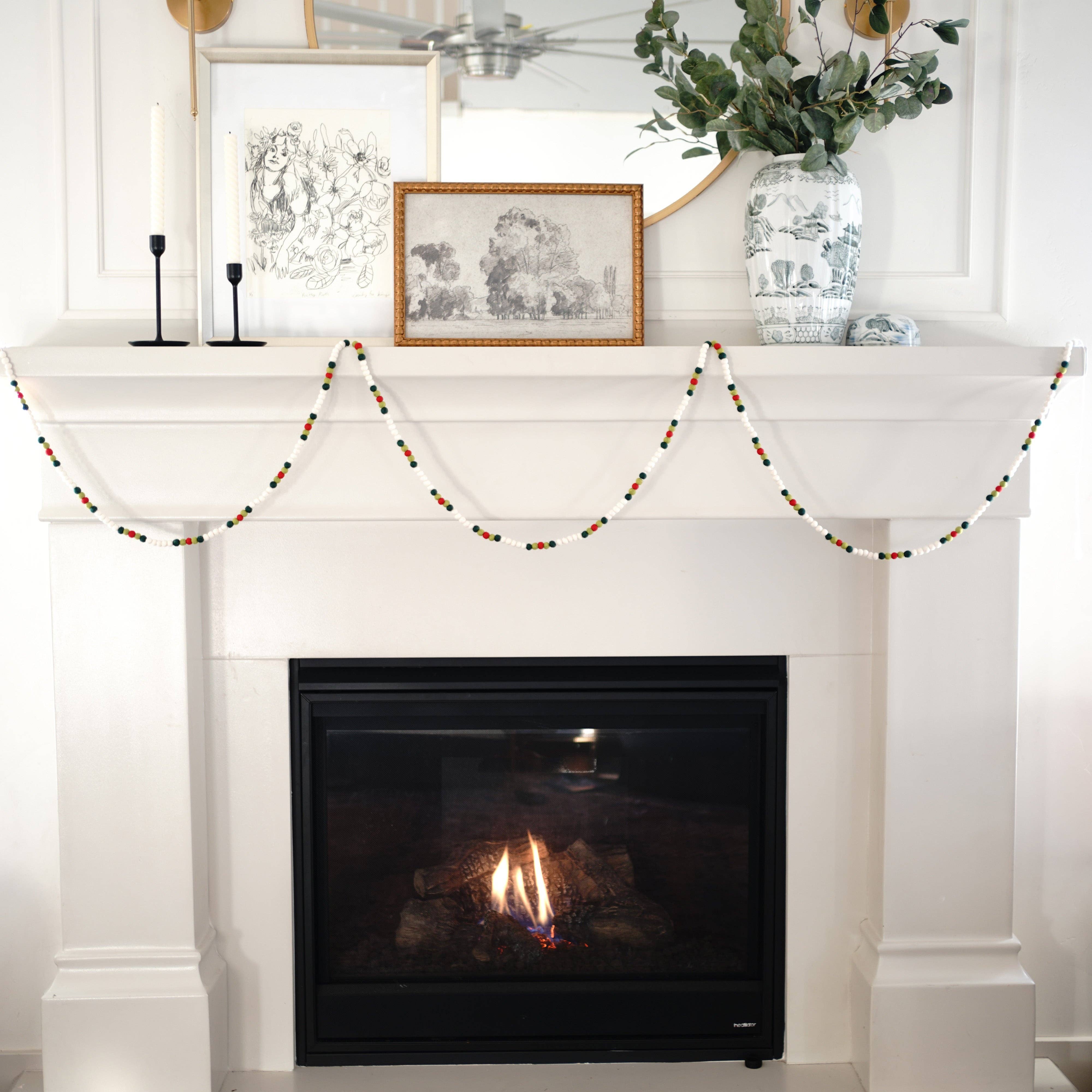 Decomod – wholesale Bunting/Krans – Mini filt bollslinga 1 cm bollar ca 300 bollar 3 meter lång11