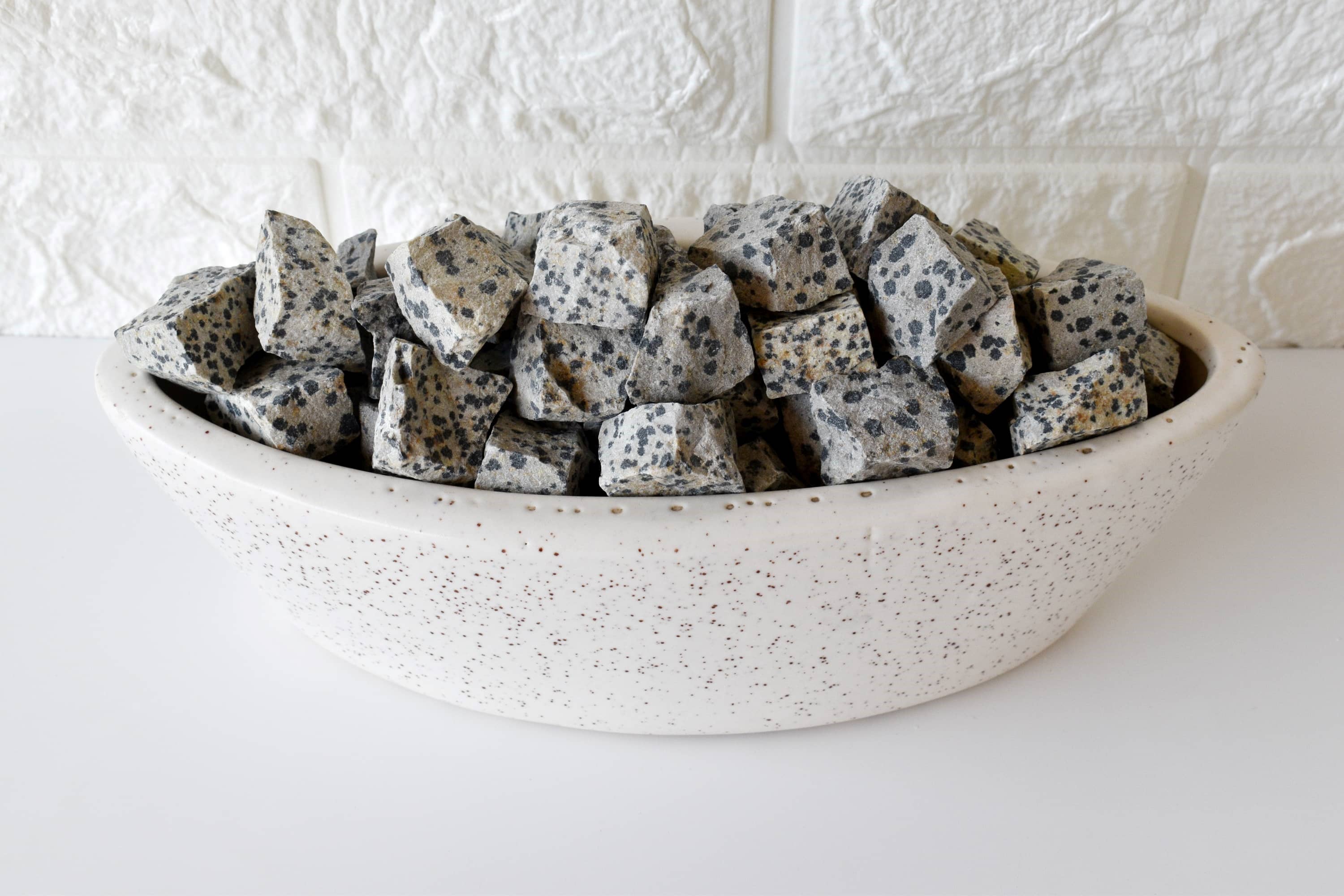 Soothing Crystals - Wholesale Spiritual Stone/Crystal - 500G, 1KG  Rough Gemstone | Dalmatian Jasper | Raw Crystal1
