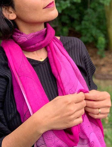 LOVELEEN®️ - Wholesale Scarf - Women's - 'Shining star of the Infinite galaxy' scarf (pink)2