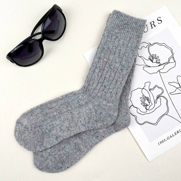 mildstyles - Wholesale Socks - Women's - solid Color Heat socks