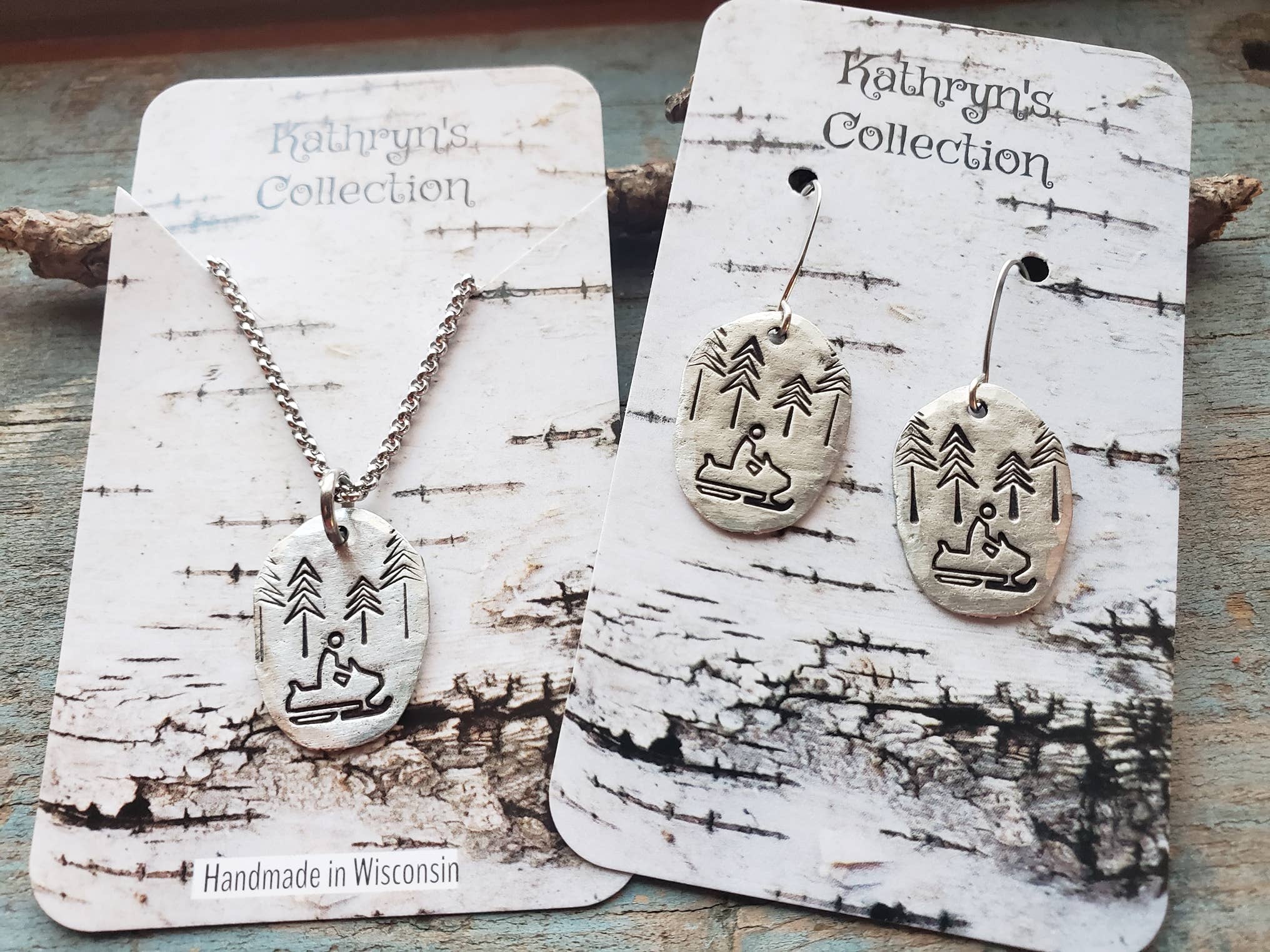 Kathryn's Collection - Vente Colliers à pendentif - Collier Motoneige, Fait Main avec Estampage10