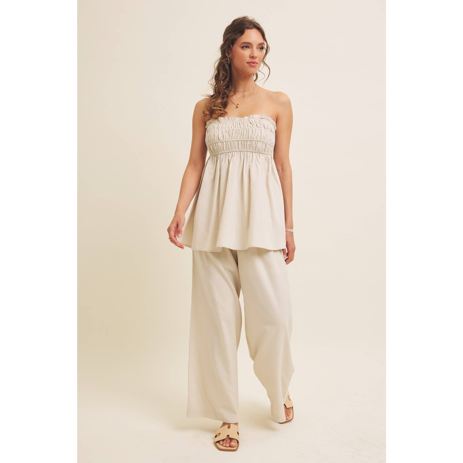 in february – Blusa - Mulher por atacado – TOP TÚNICA SEM ALÇAS DRAPEADO EM VISCOSE E LINHO27